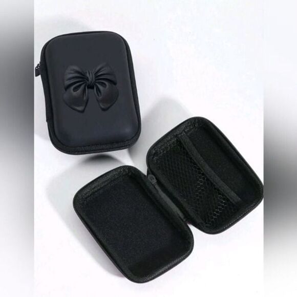 💕5/$18 Bowtie Detailed Data Cable Storage Case - Picture 1 of 4